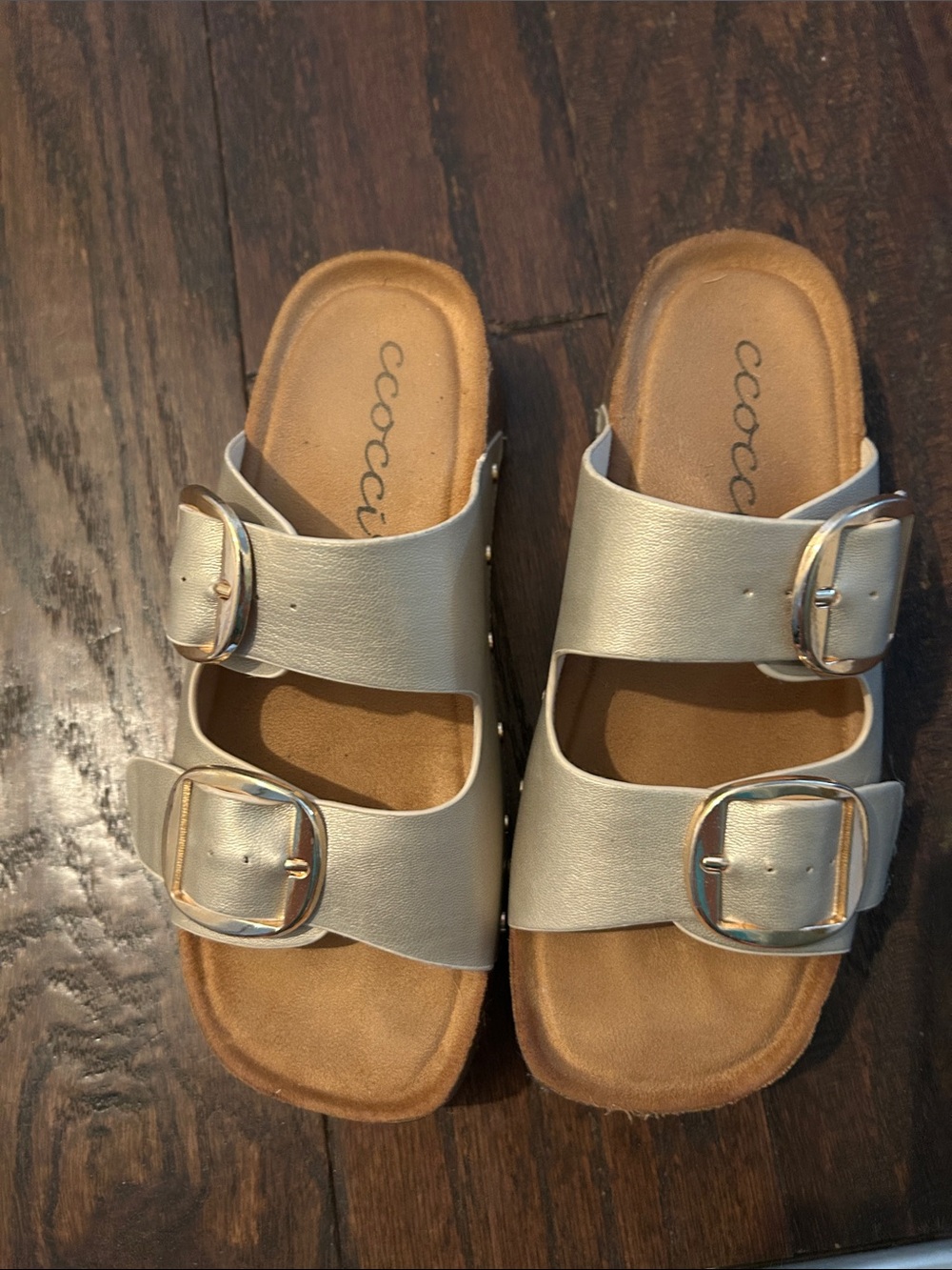 Ladies gold sandals